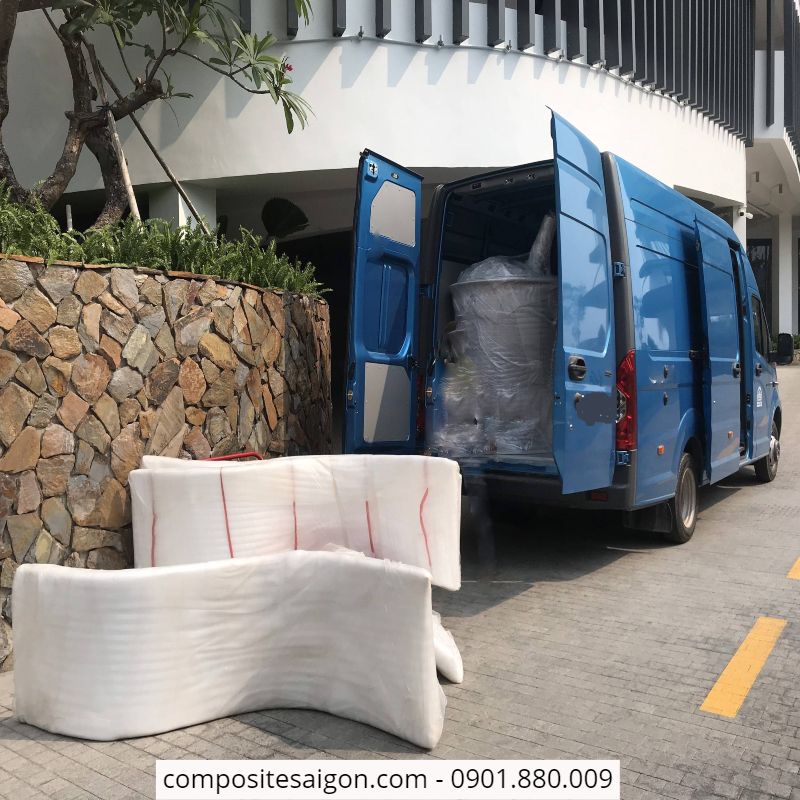 ghế nằm hồ bơi composite